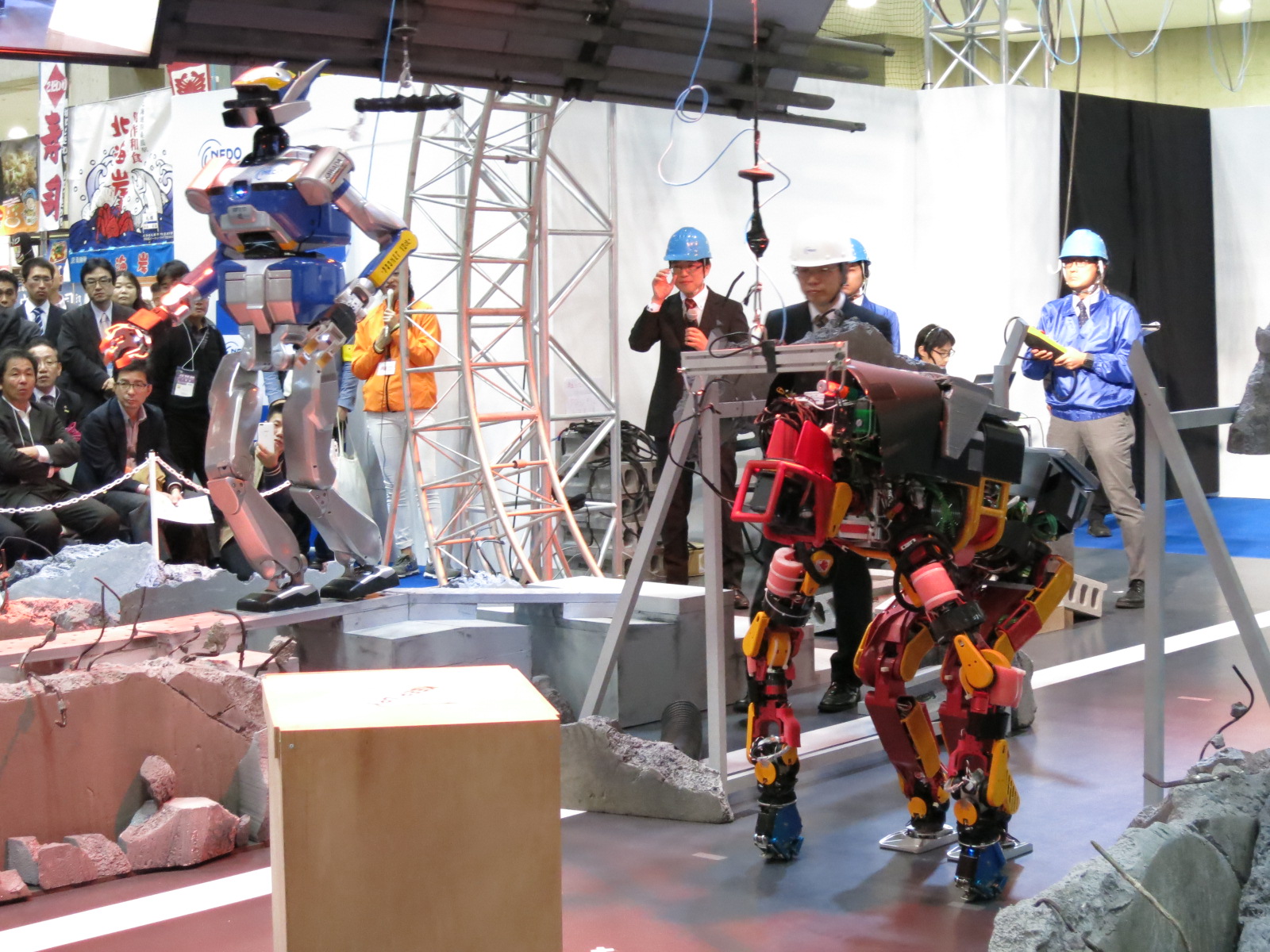 robot-2